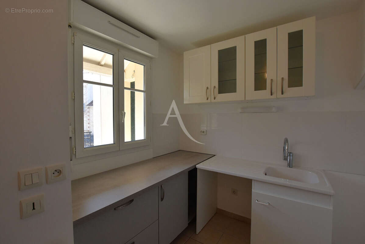 Appartement à COMBS-LA-VILLE