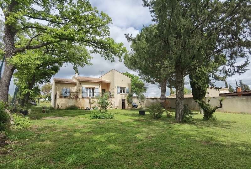 Maison à SAINT-LAURENT-LA-VERNEDE