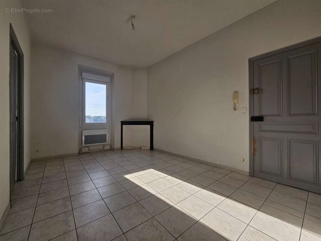 Appartement à LE TEIL