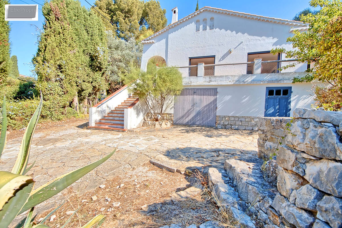 Maison à OLLIOULES