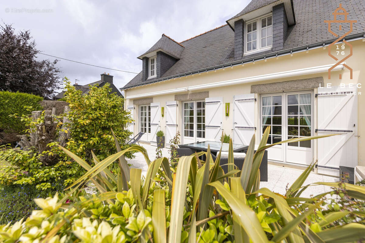 Maison à SENE