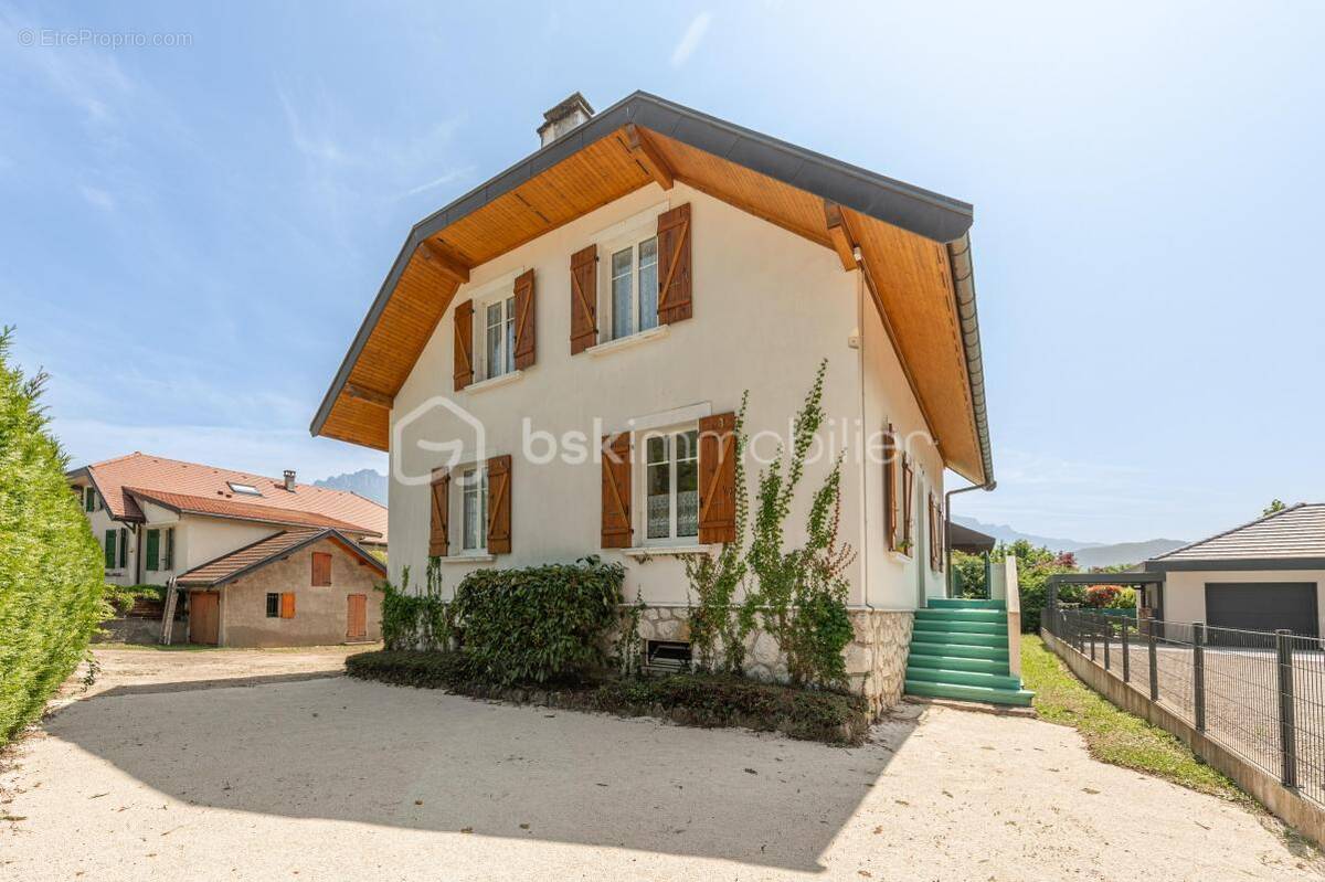 Maison à SAINT-JORIOZ