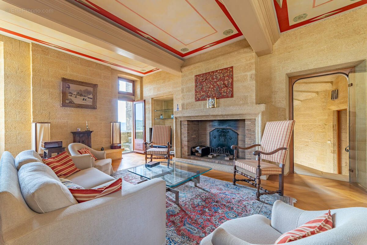 Maison à UZES