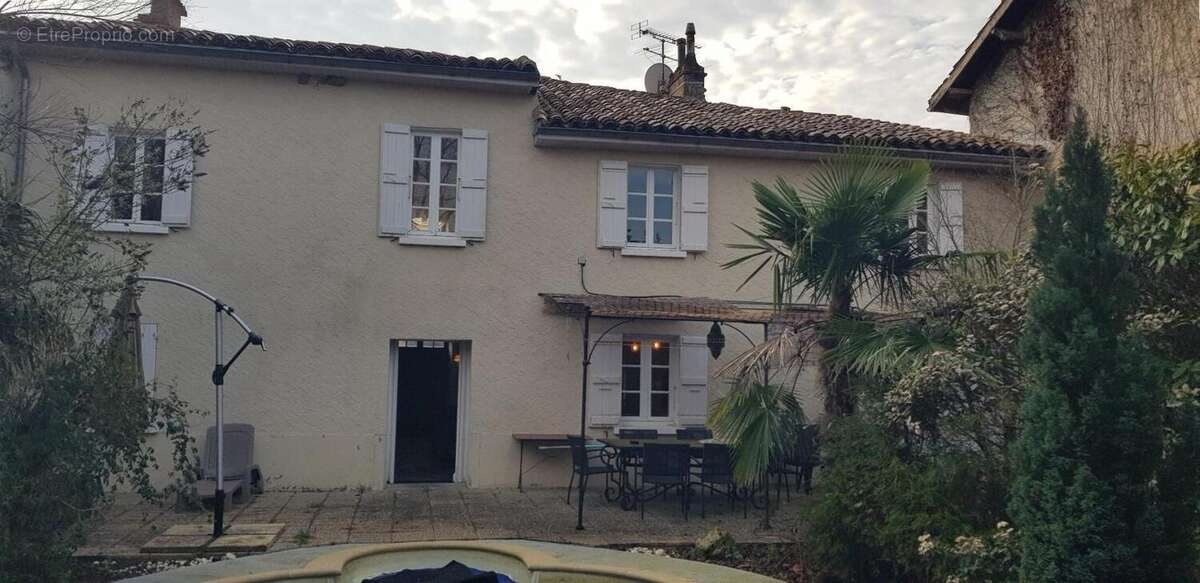 Maison à LECTOURE