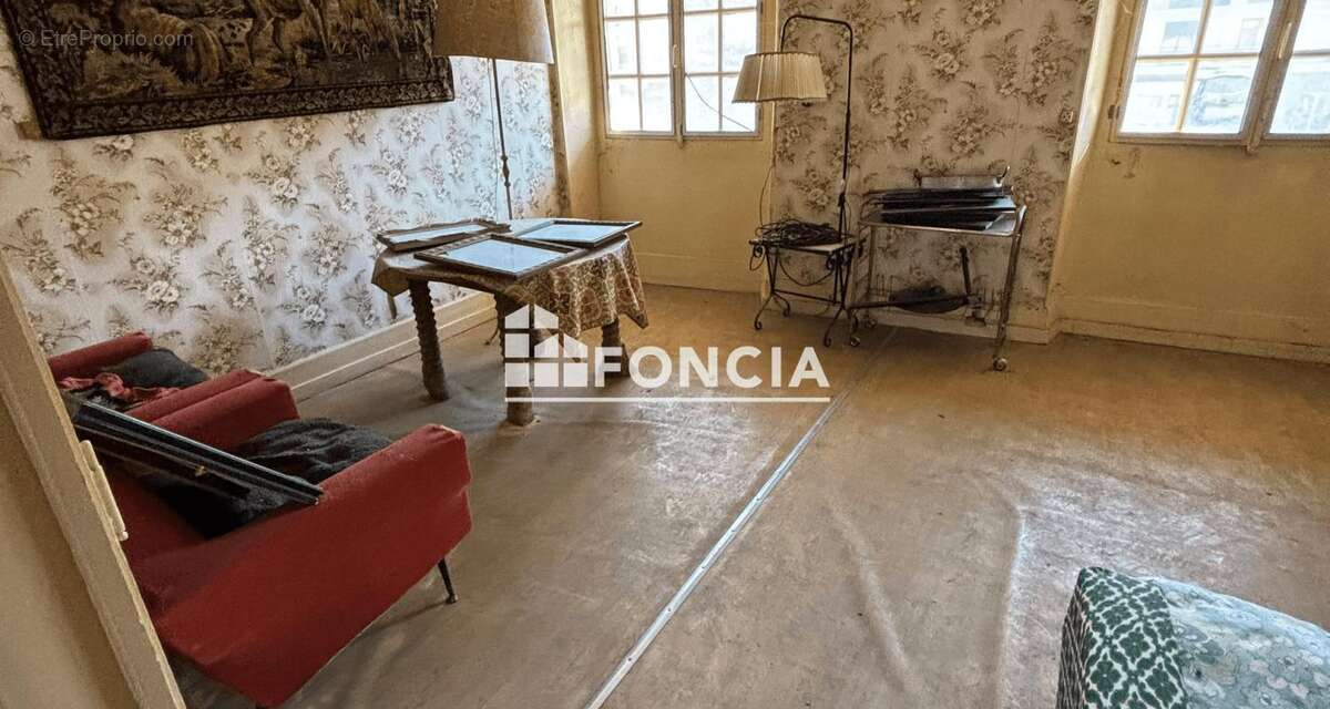 Maison à LA CHAMBRE