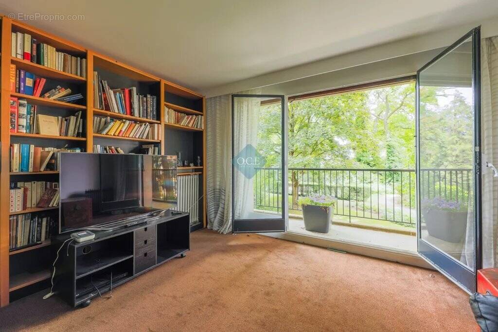 Appartement à NOGENT-SUR-MARNE