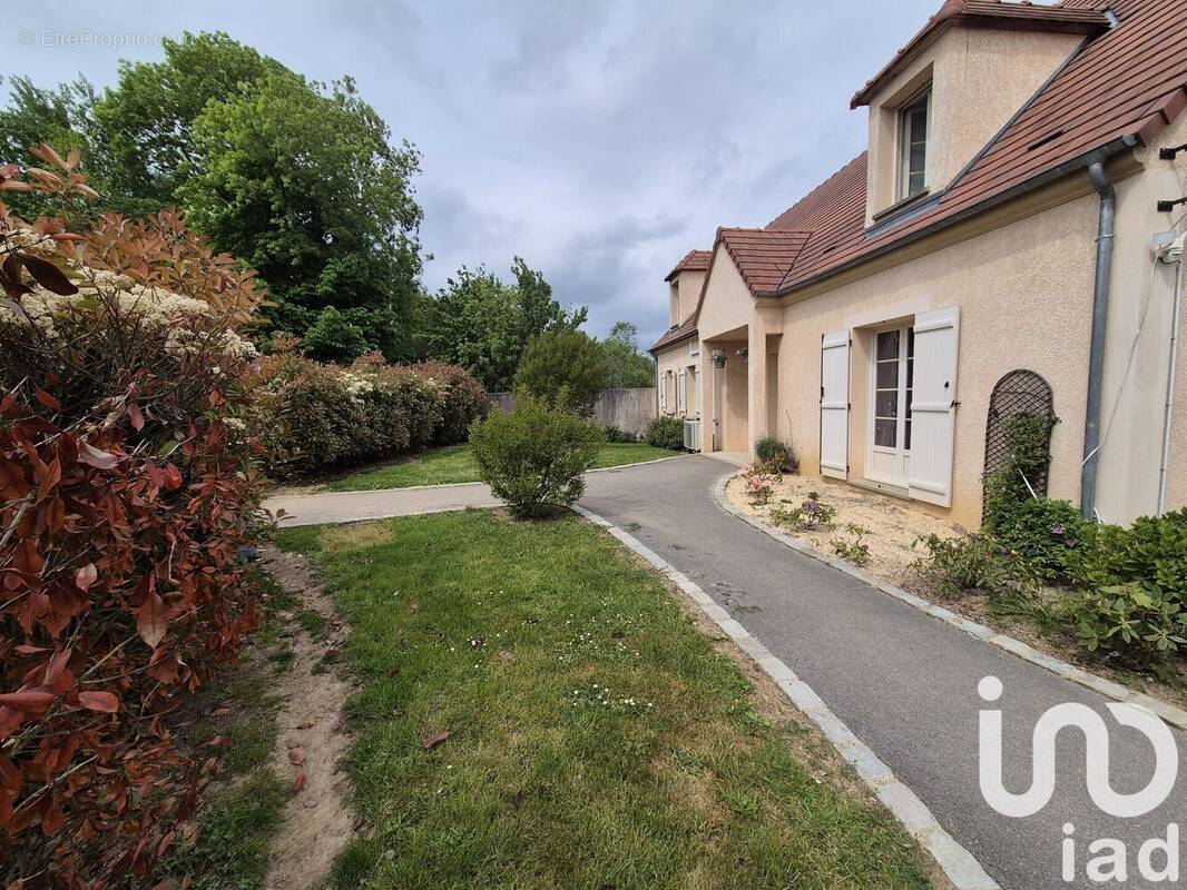 Photo 1 - Maison à JOUARRE