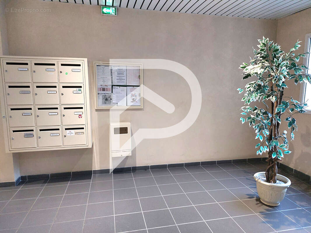 Appartement à BOURG-LES-VALENCE