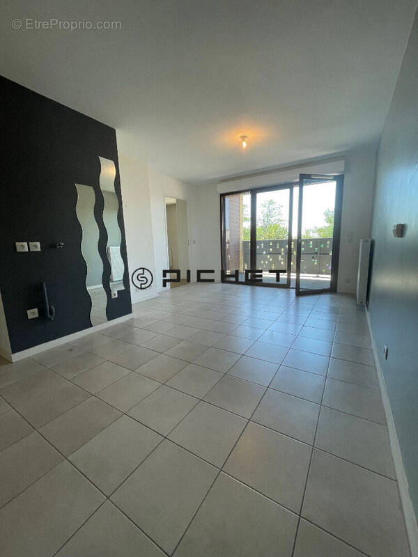 Appartement à LE TAILLAN-MEDOC