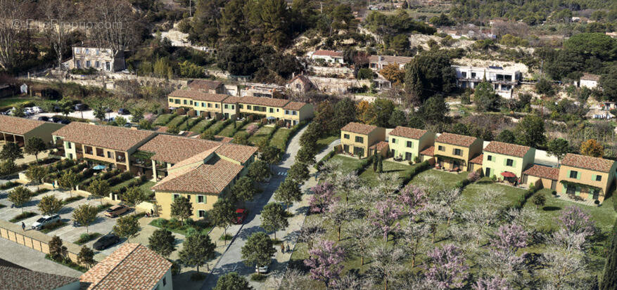 Appartement à CUCURON