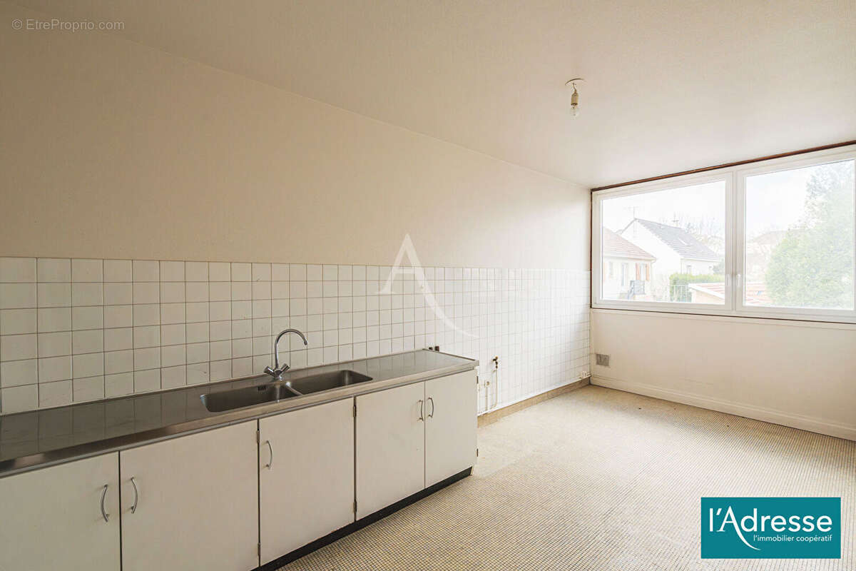 Appartement à TINQUEUX