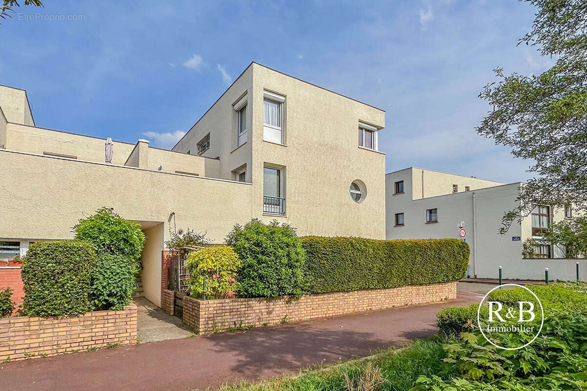 Appartement à PLAISIR