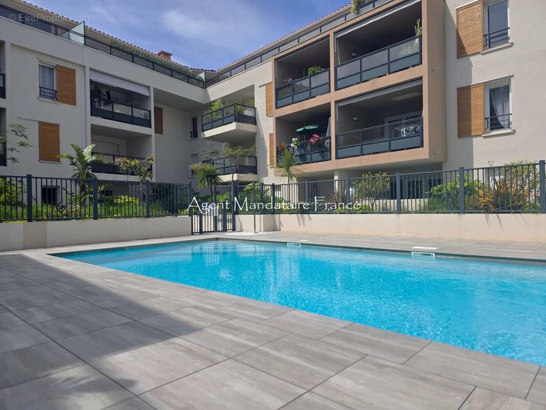 Appartement à LE LAVANDOU