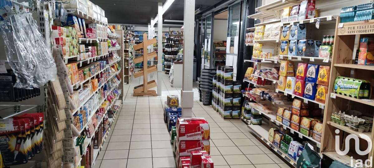 Photo 3 - Commerce à BURZET