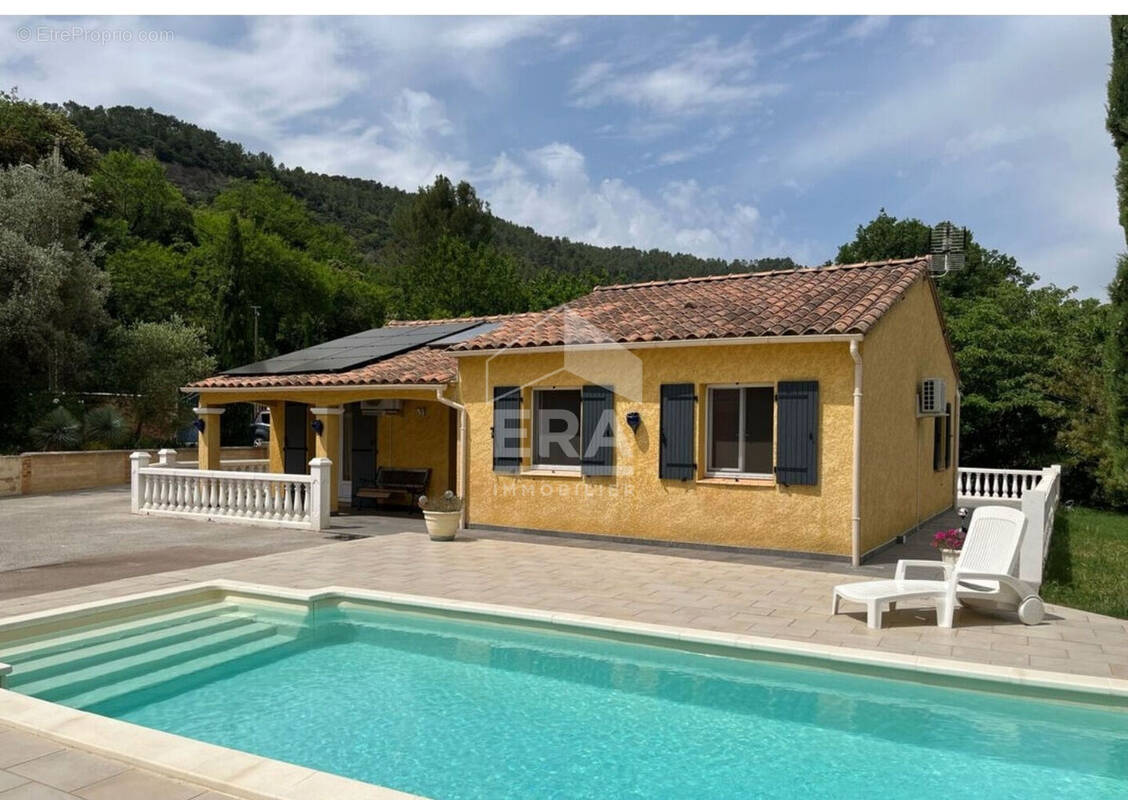 Maison à GONFARON
