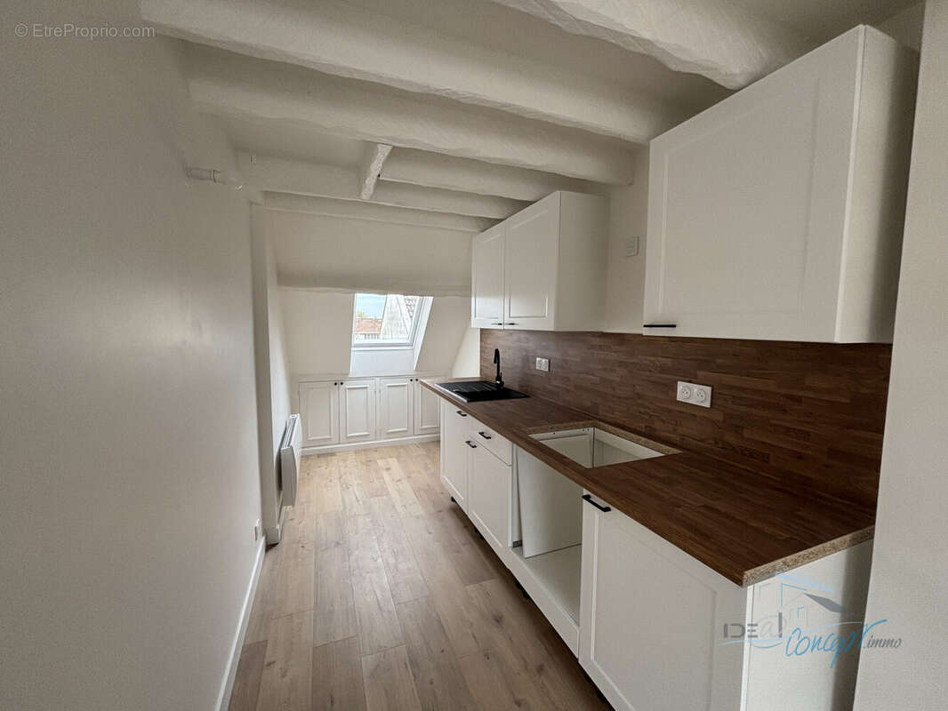 Appartement à LARDY