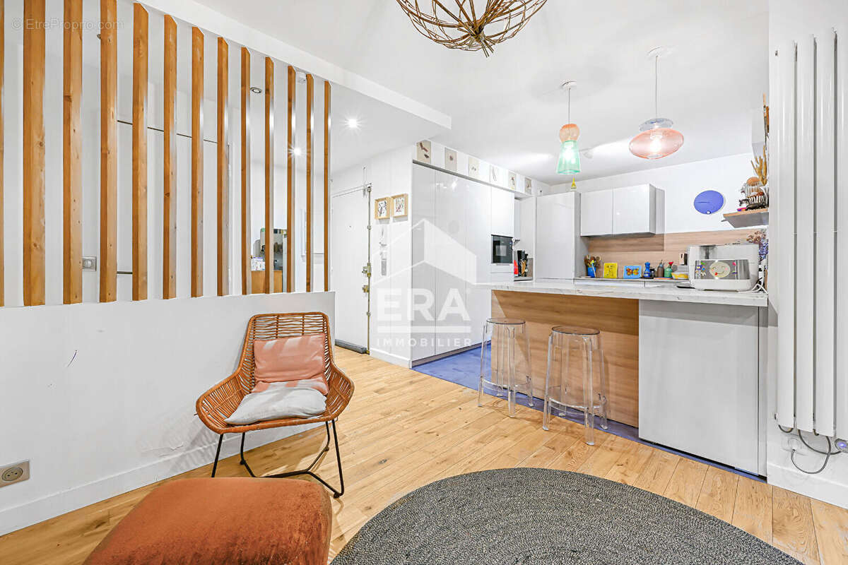 Appartement à PARIS-12E