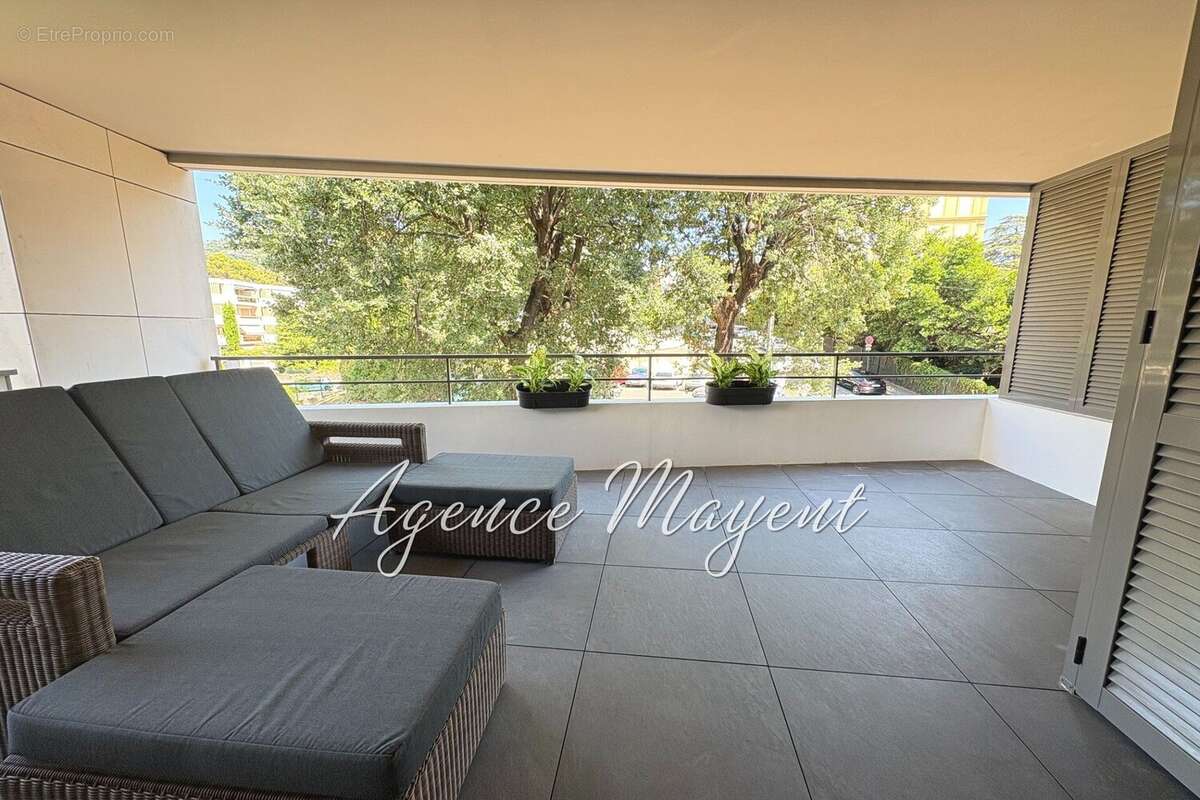 Appartement à CANNES