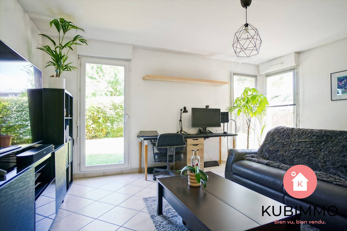Appartement à BUSSY-SAINT-GEORGES