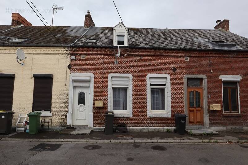 Maison à FOURMIES