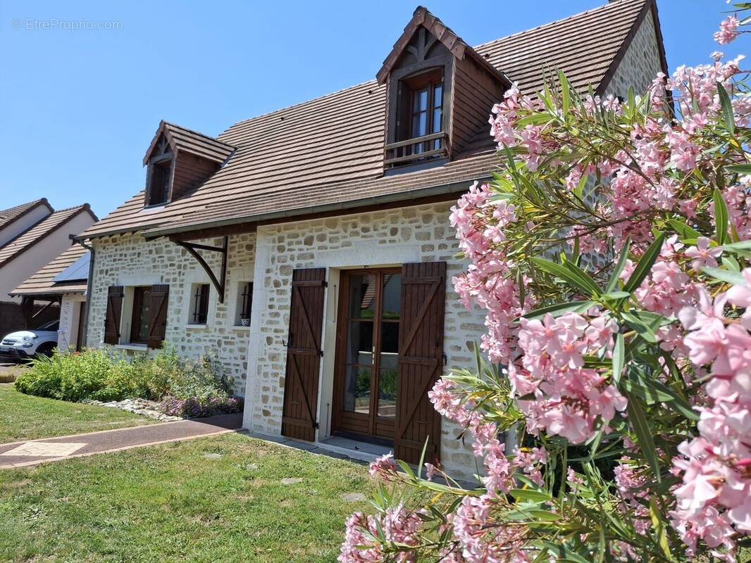 Maison à JOUE-LES-TOURS