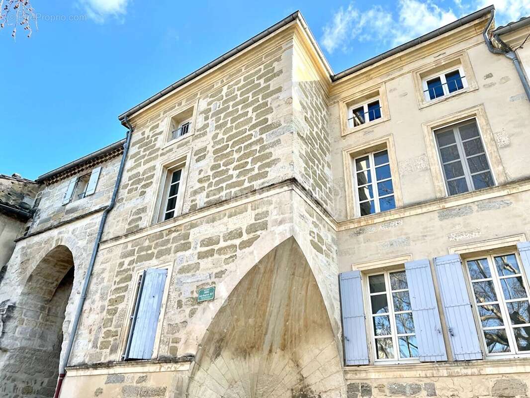 Appartement à BARBENTANE