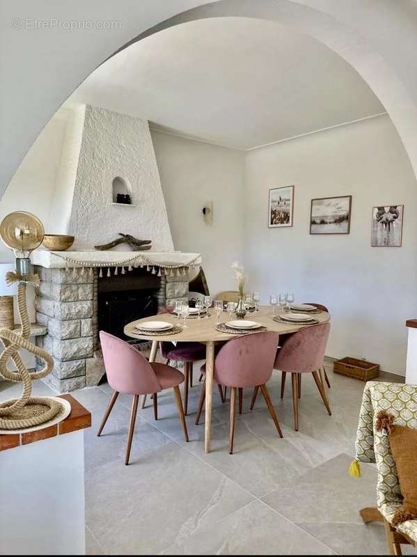 Maison à MOUGINS