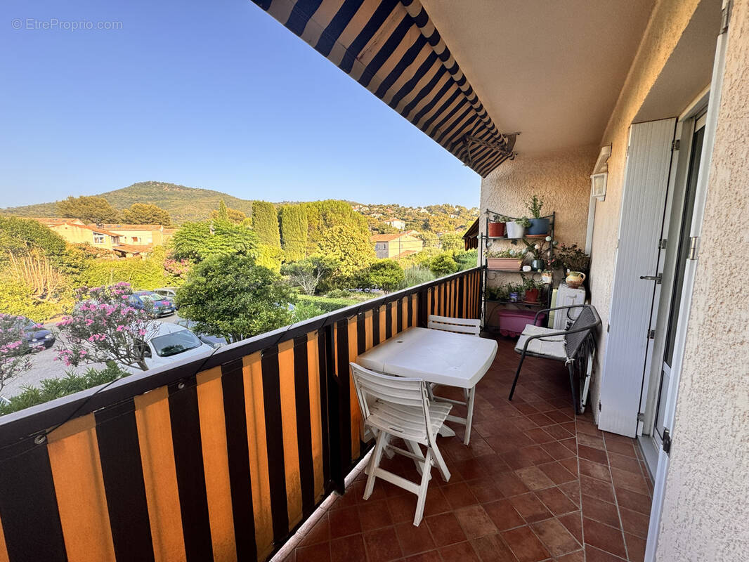 Appartement à LE PRADET