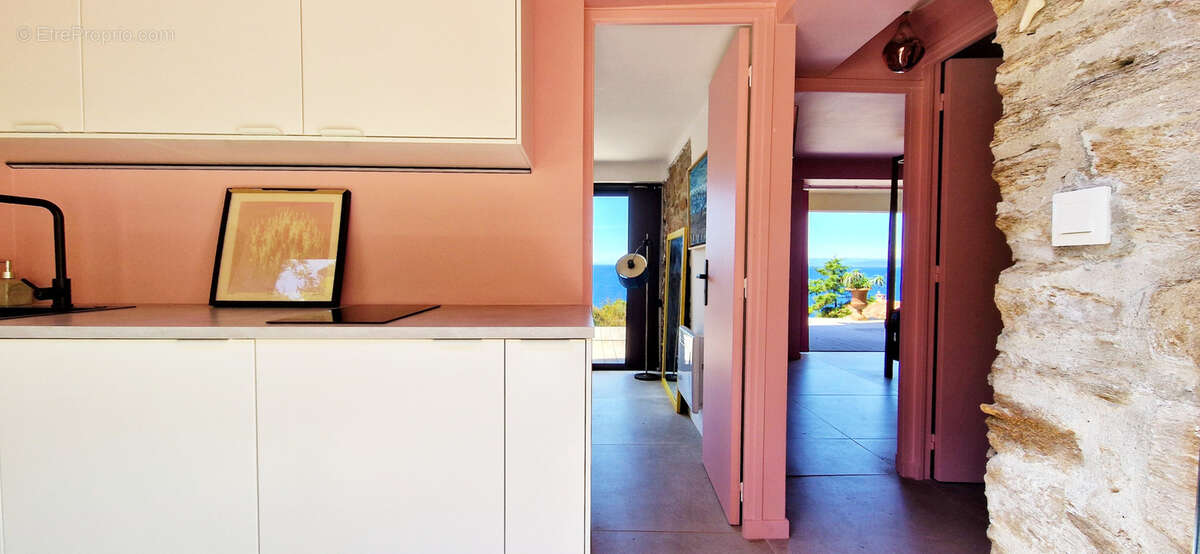 Maison à HYERES