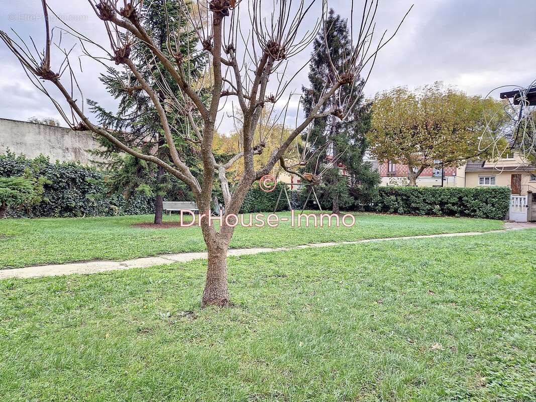Appartement à LE BOURGET