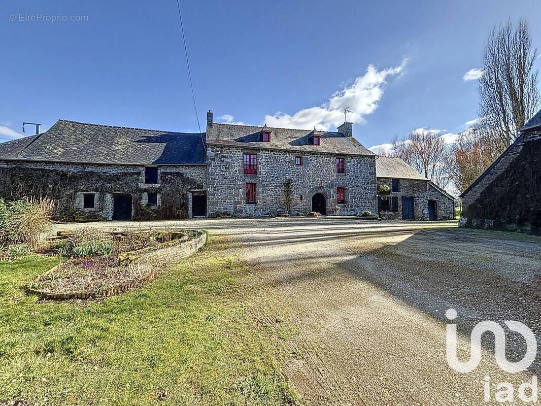 Photo 1 - Maison à DOL-DE-BRETAGNE