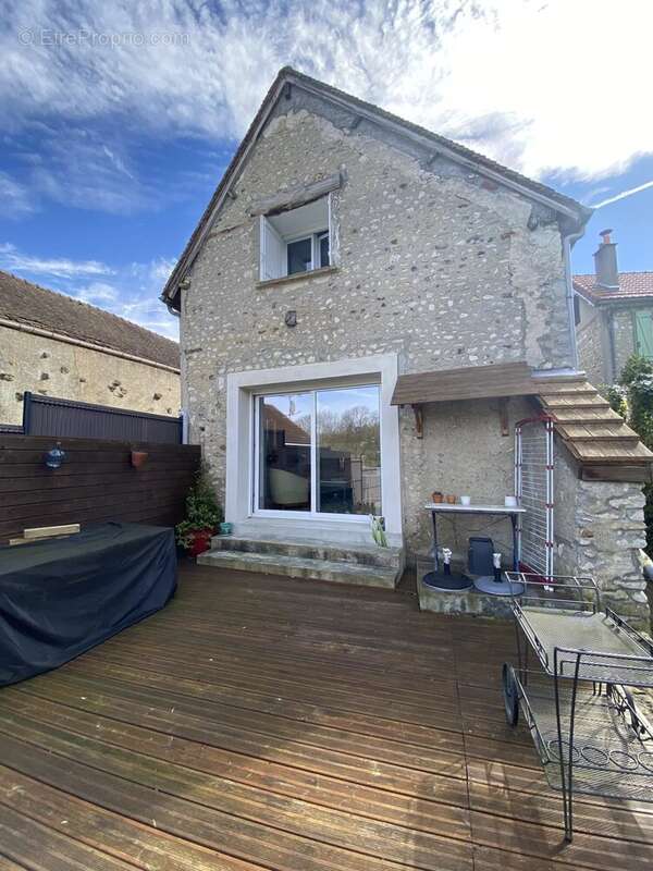 Maison à BUCHELAY