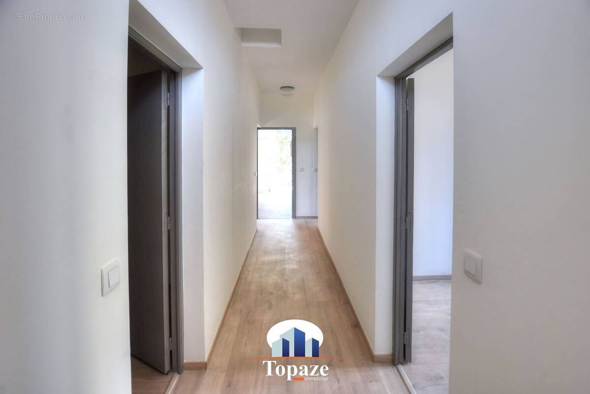 Appartement à FREJUS