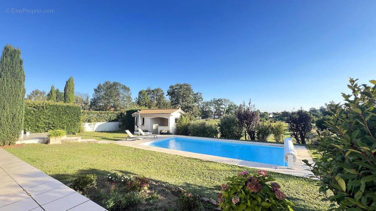 Photo 1 - Maison à DOMMARTIN