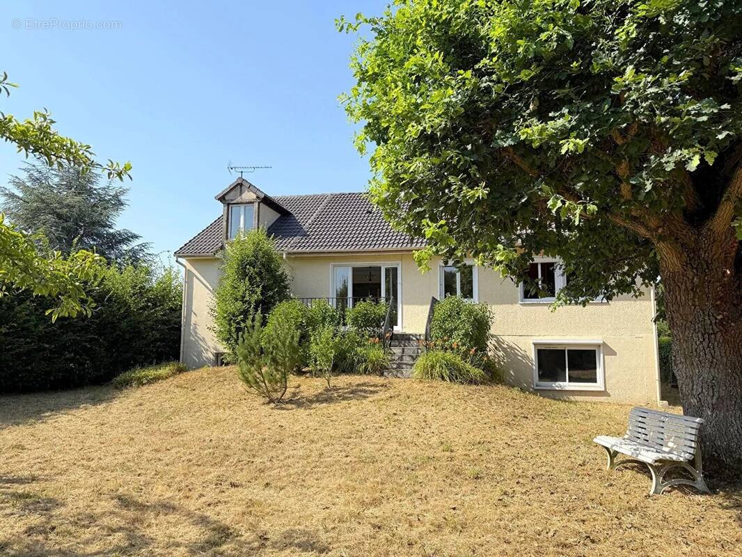 Maison à ORGERUS