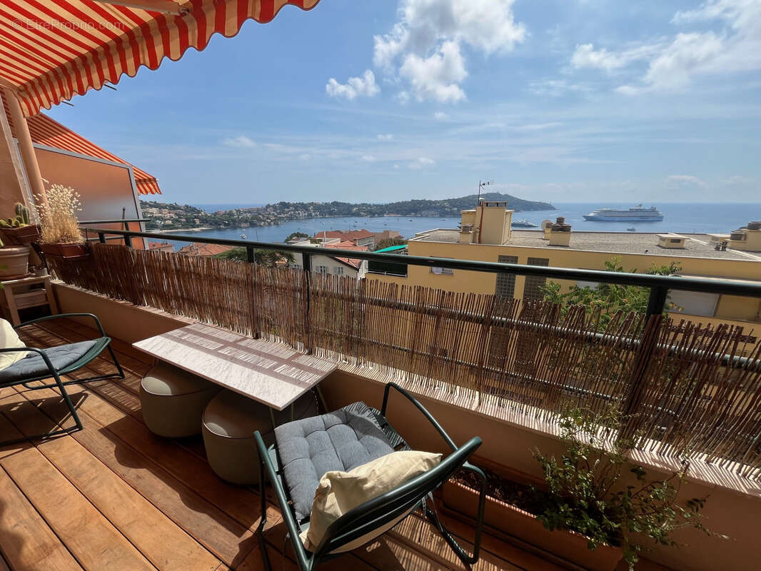 Appartement à VILLEFRANCHE-SUR-MER