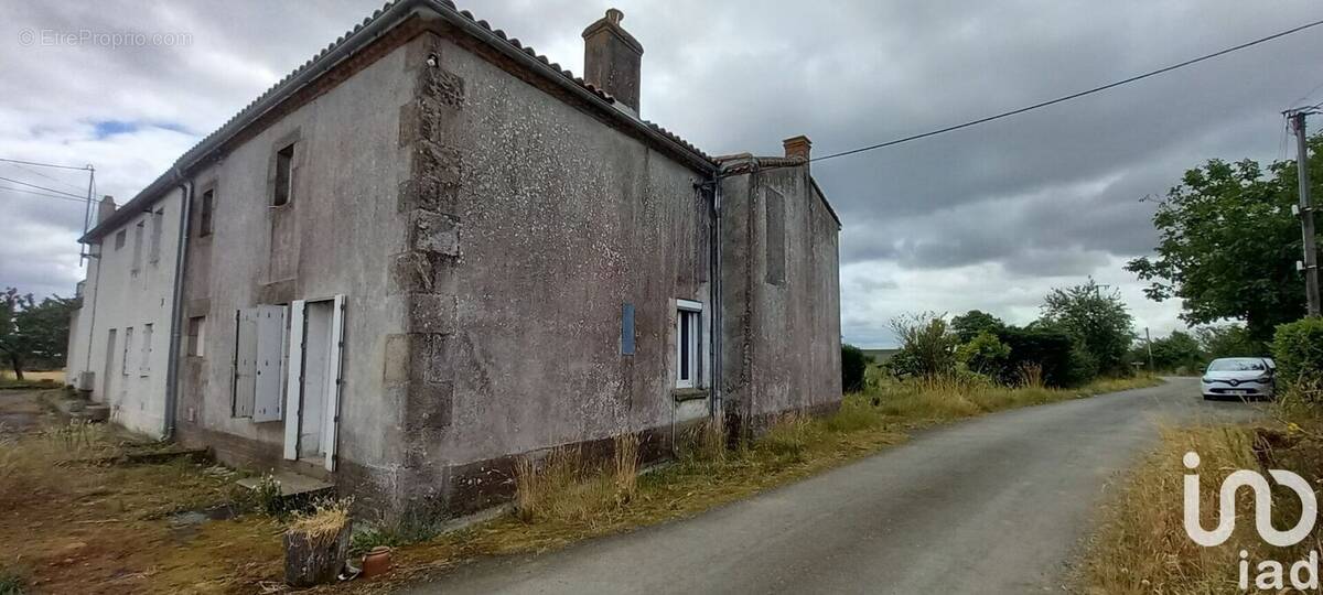 Photo 1 - Maison à BEAUREPAIRE
