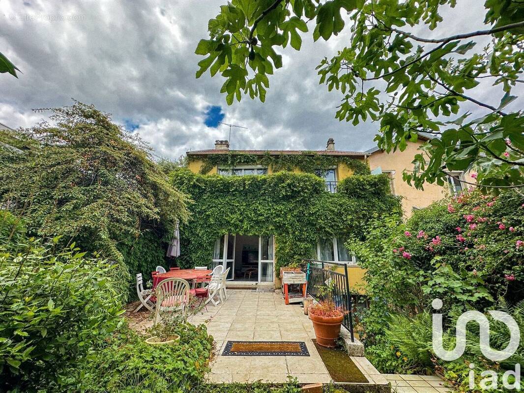 Photo 1 - Maison à SEVRES