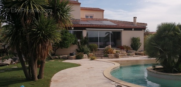 Maison à VILLENEUVE-LES-BEZIERS