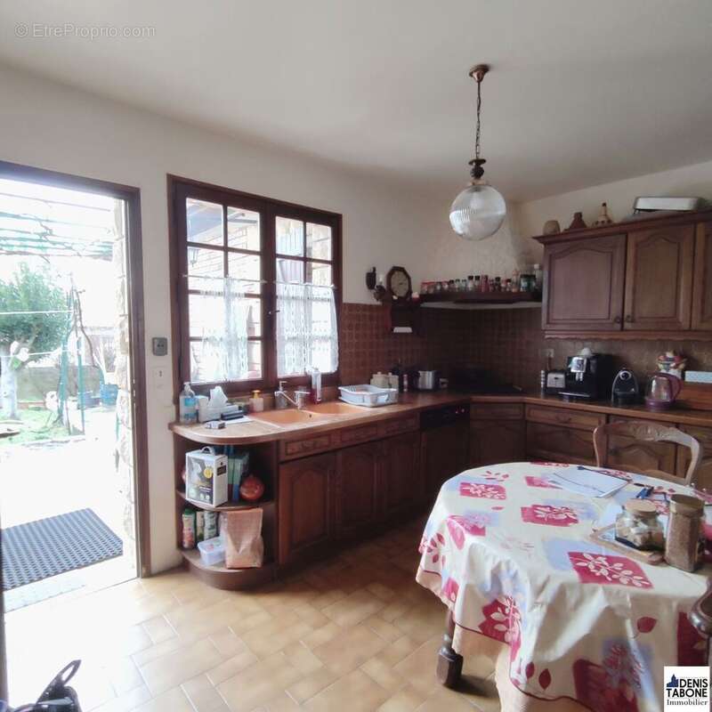 Maison à MARGENCY
