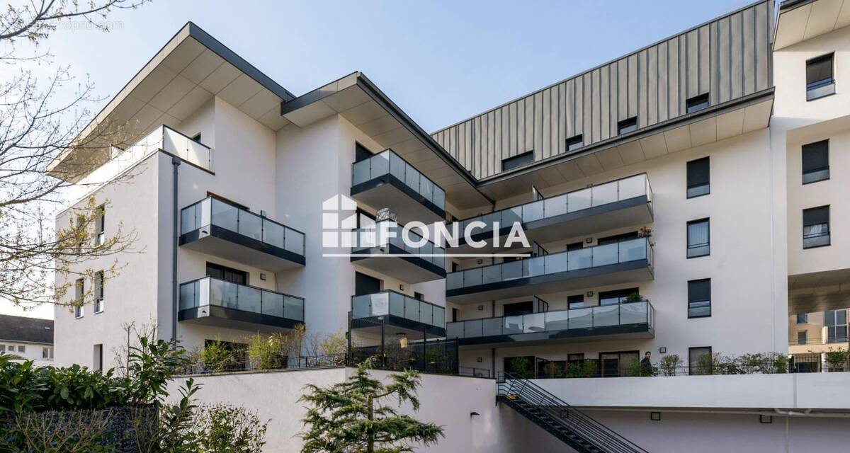 Appartement à SAINT-JULIEN-EN-GENEVOIS