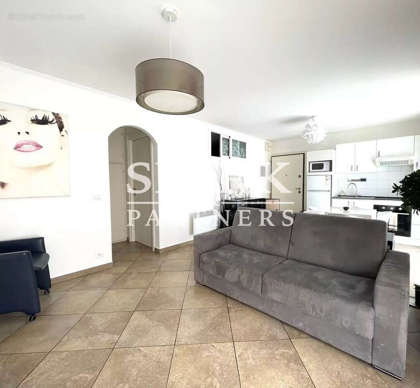 Appartement à BEAUSOLEIL