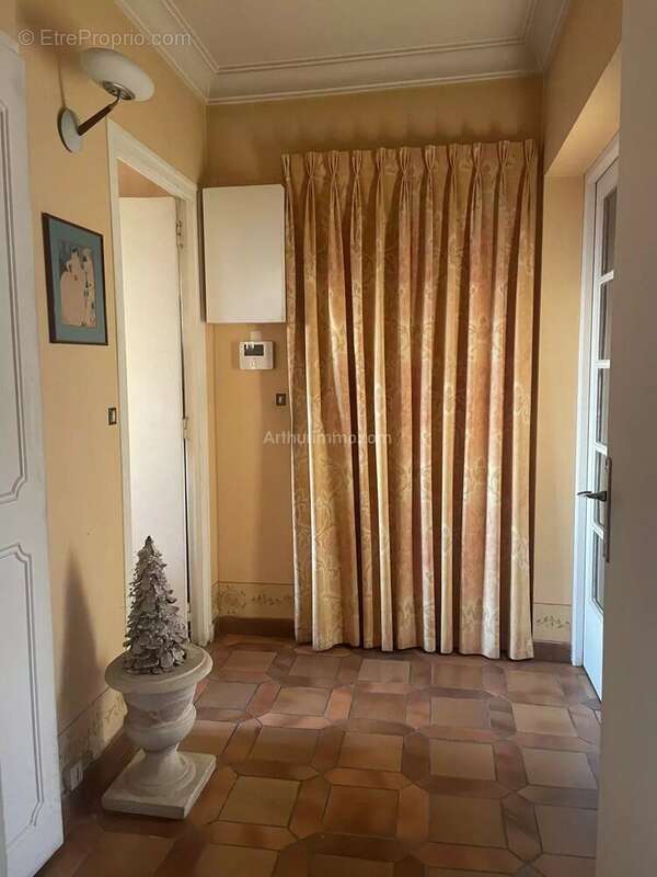 Appartement à SAINT-MAUR-DES-FOSSES