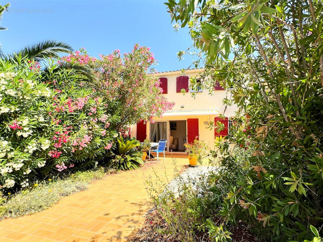 Maison à SAINT-CYPRIEN