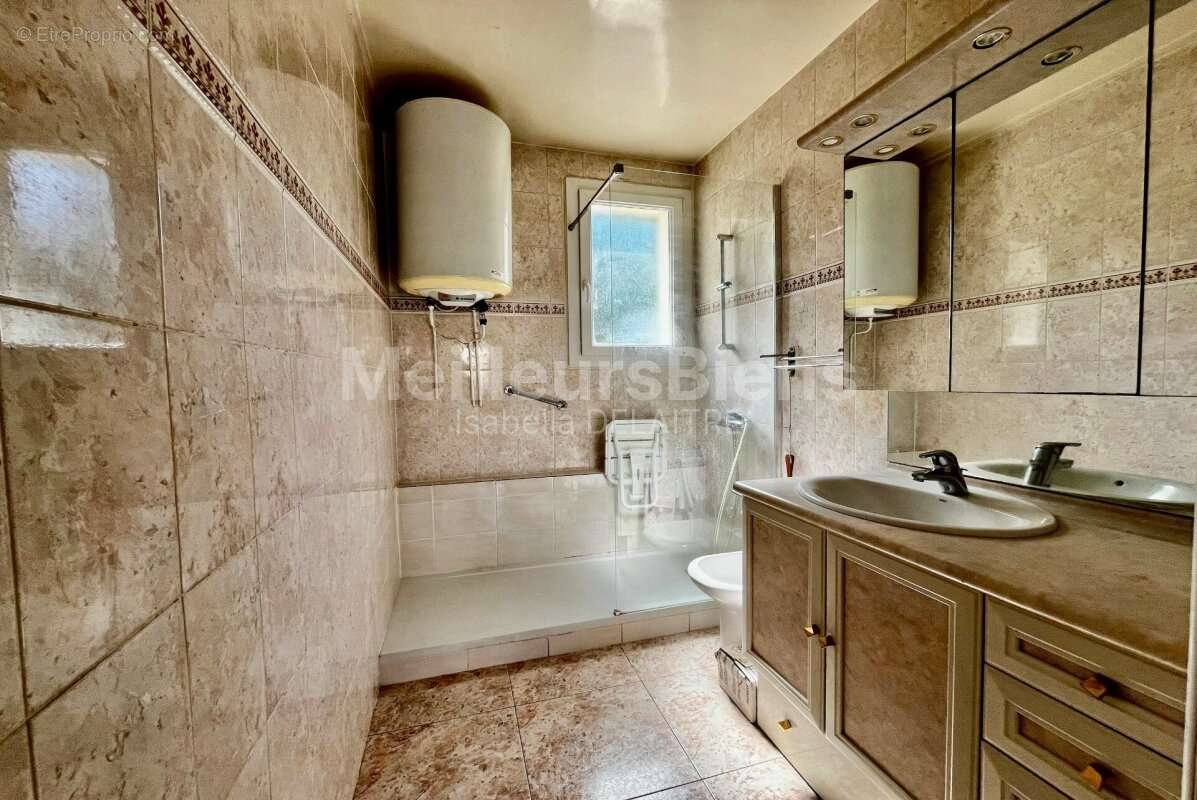 Appartement à SEVRES