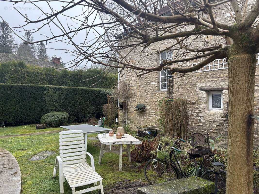 Maison à SERAINCOURT