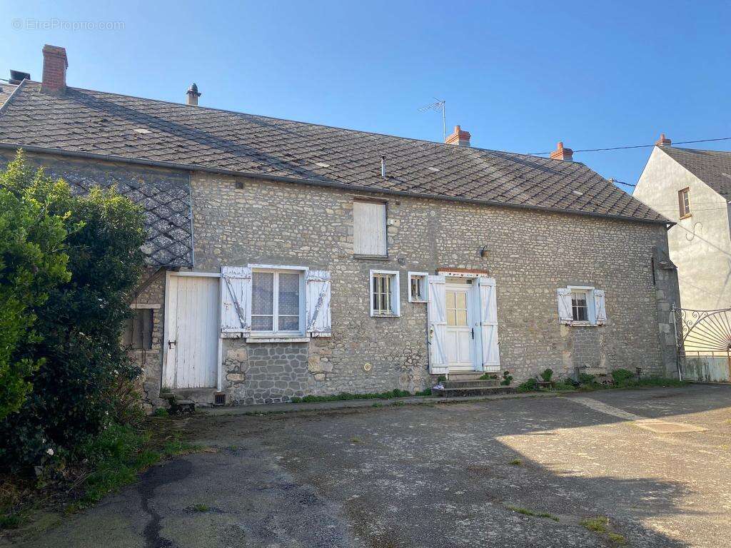 Maison à ANGERVILLE