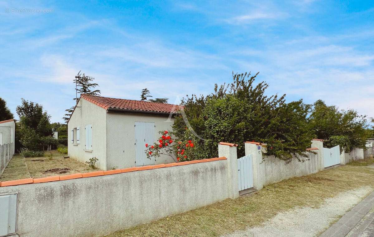 Maison à SAUJON