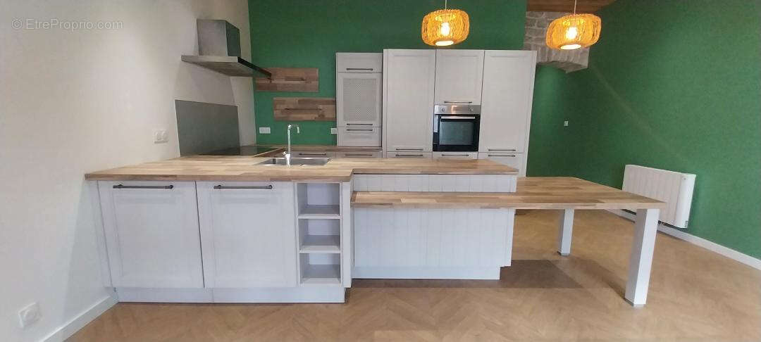 Appartement à MOUTHE