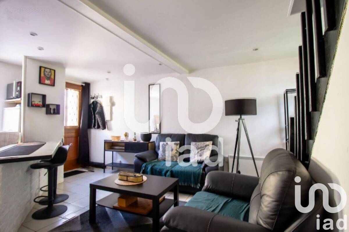 Photo 1 - Appartement à ISSOU